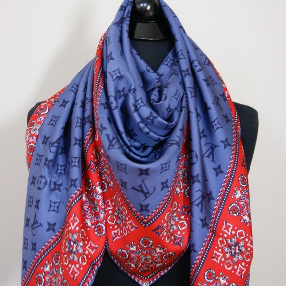 Louis Vuitton Scarf Monogram Giant Blue Red Silk Wrap - Picture 3 of 13
